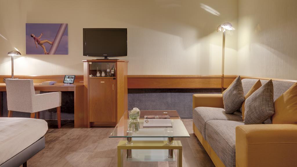 Best Western Plus Hotel Kassel City Exterior foto