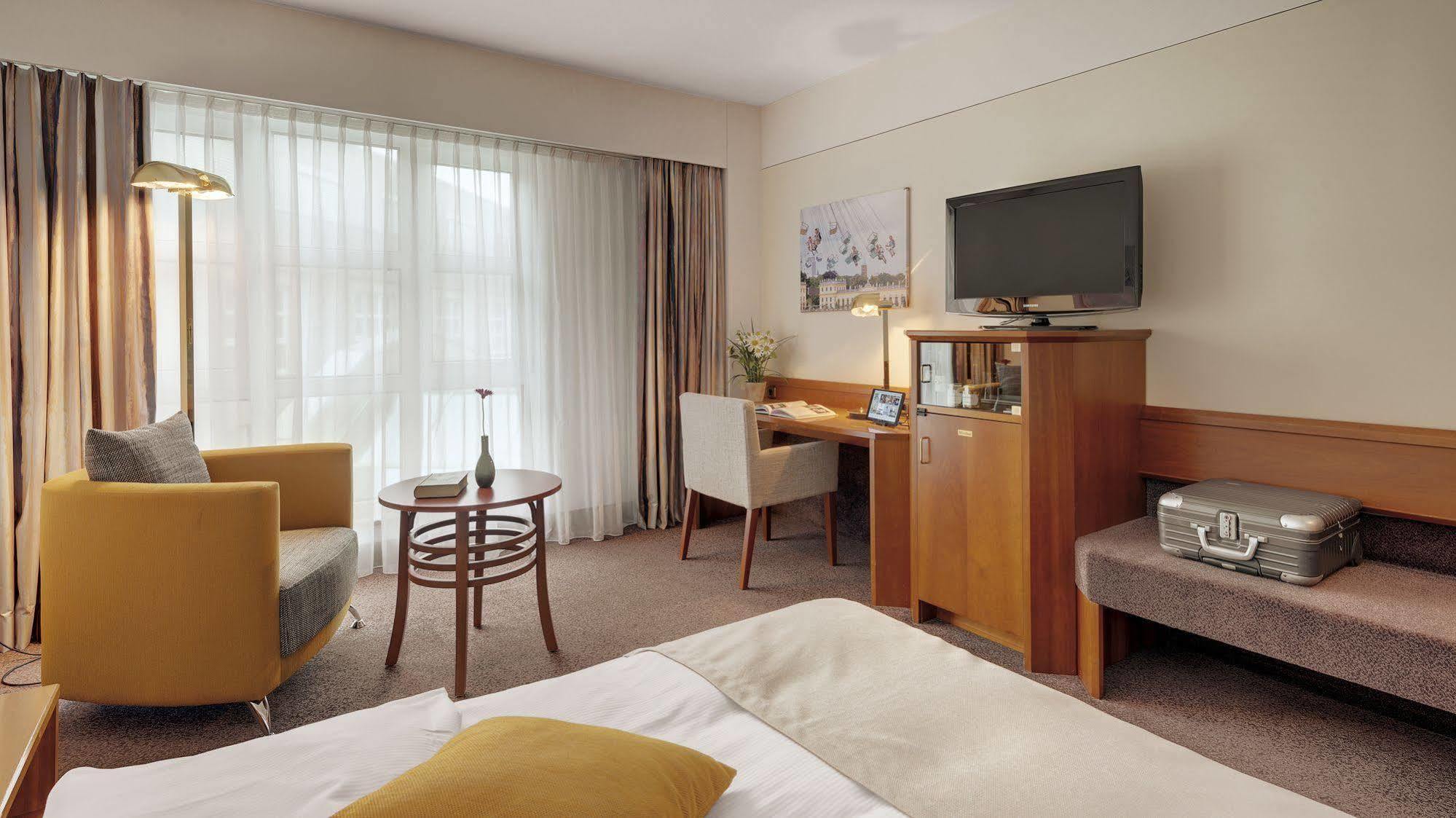 Best Western Plus Hotel Kassel City Exterior foto